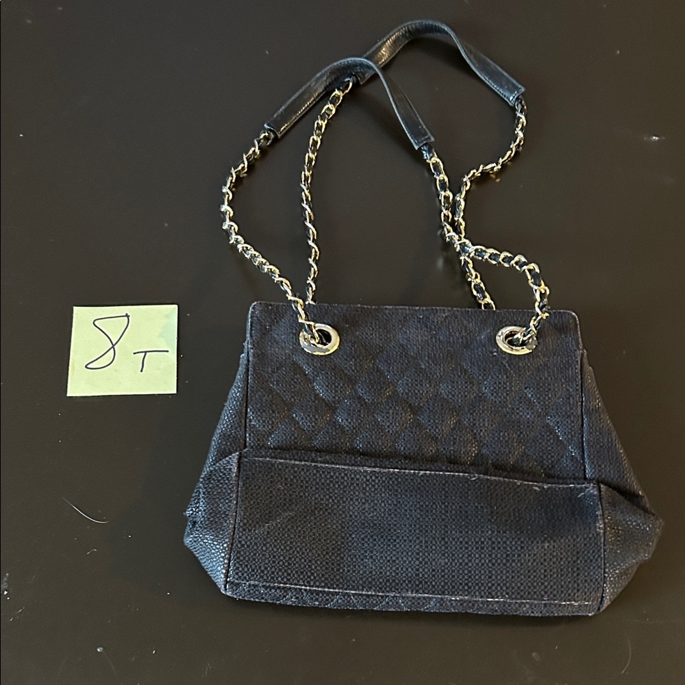 Neiman Marcus collection - Elegant Black Quilted Chain Strap Bag